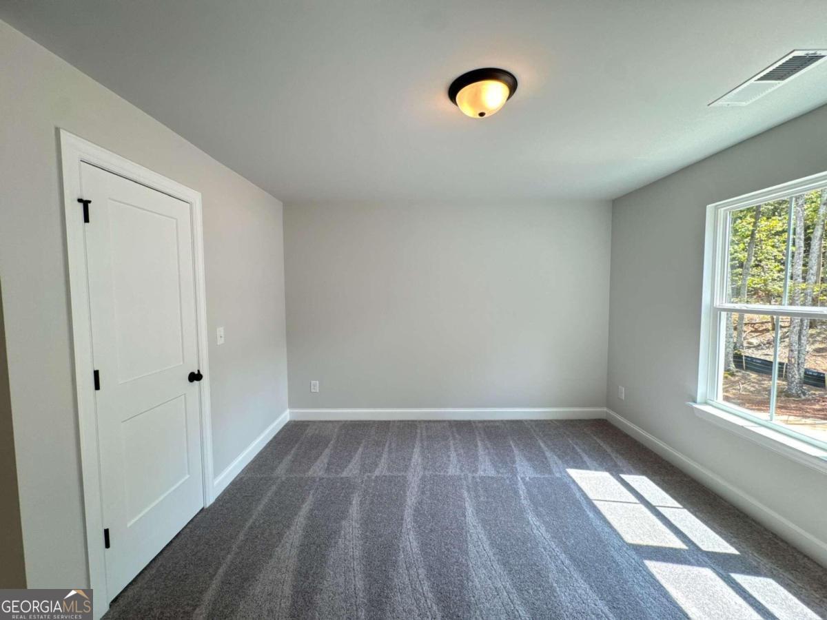 Mountain Ridge - Residential