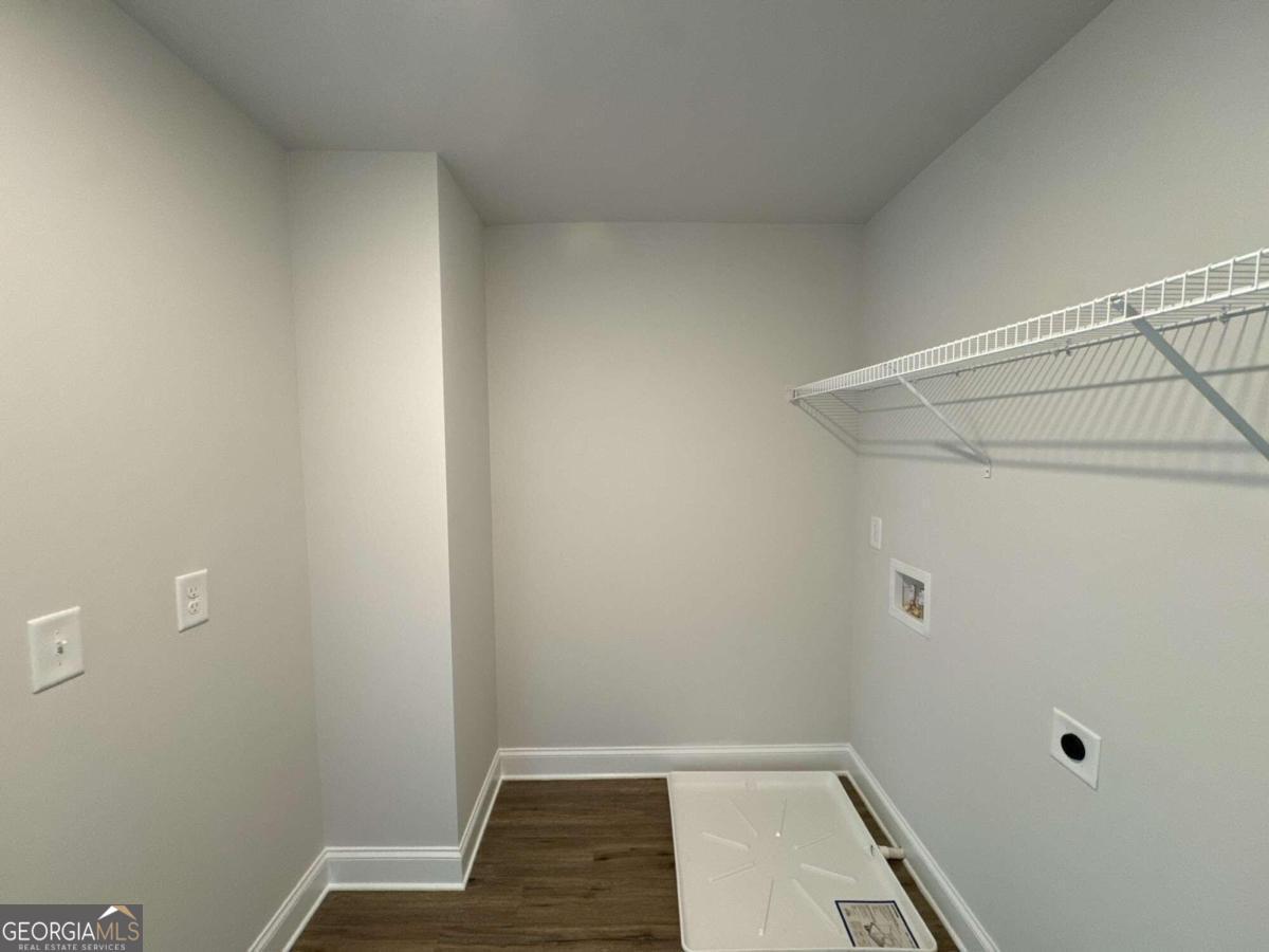 Mountain Ridge - Residential