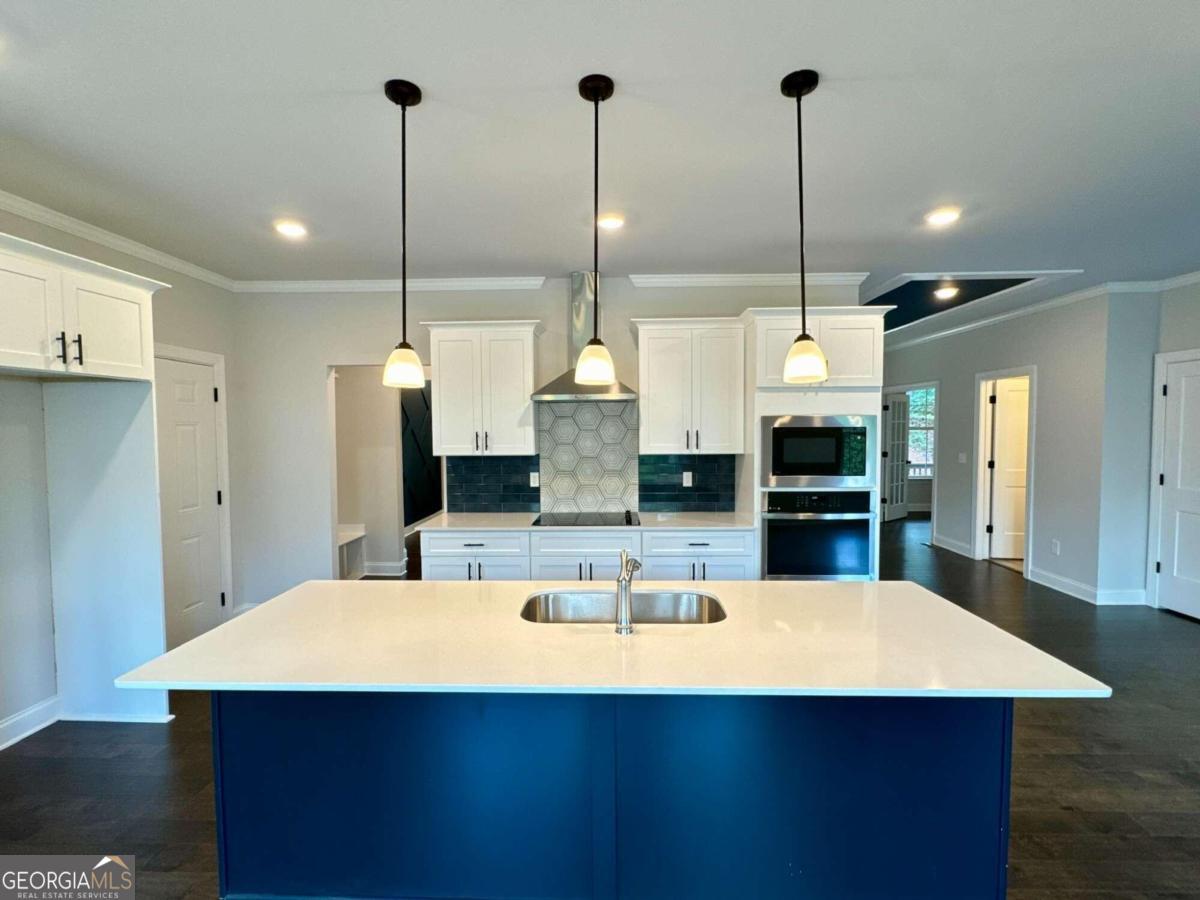 Mountain Ridge - Residential
