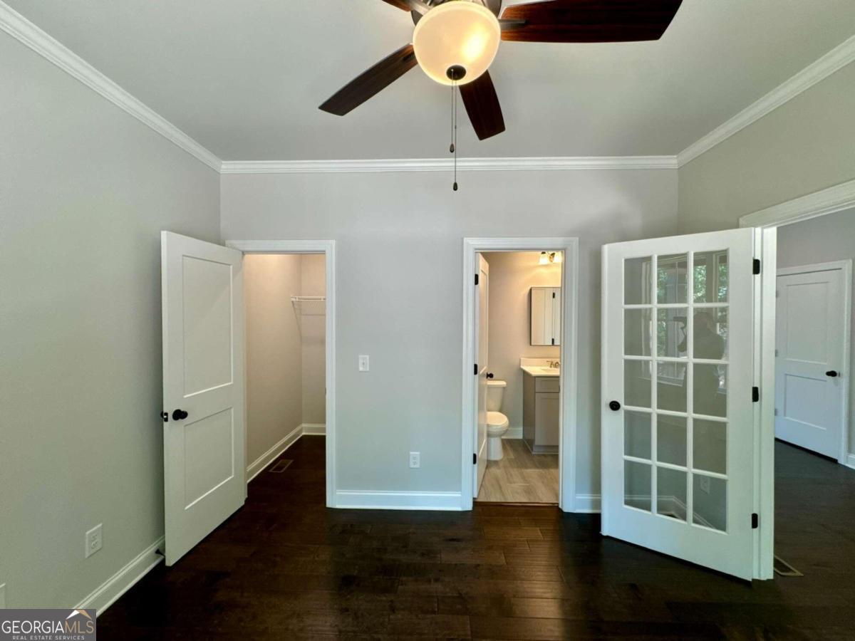 Mountain Ridge - Residential