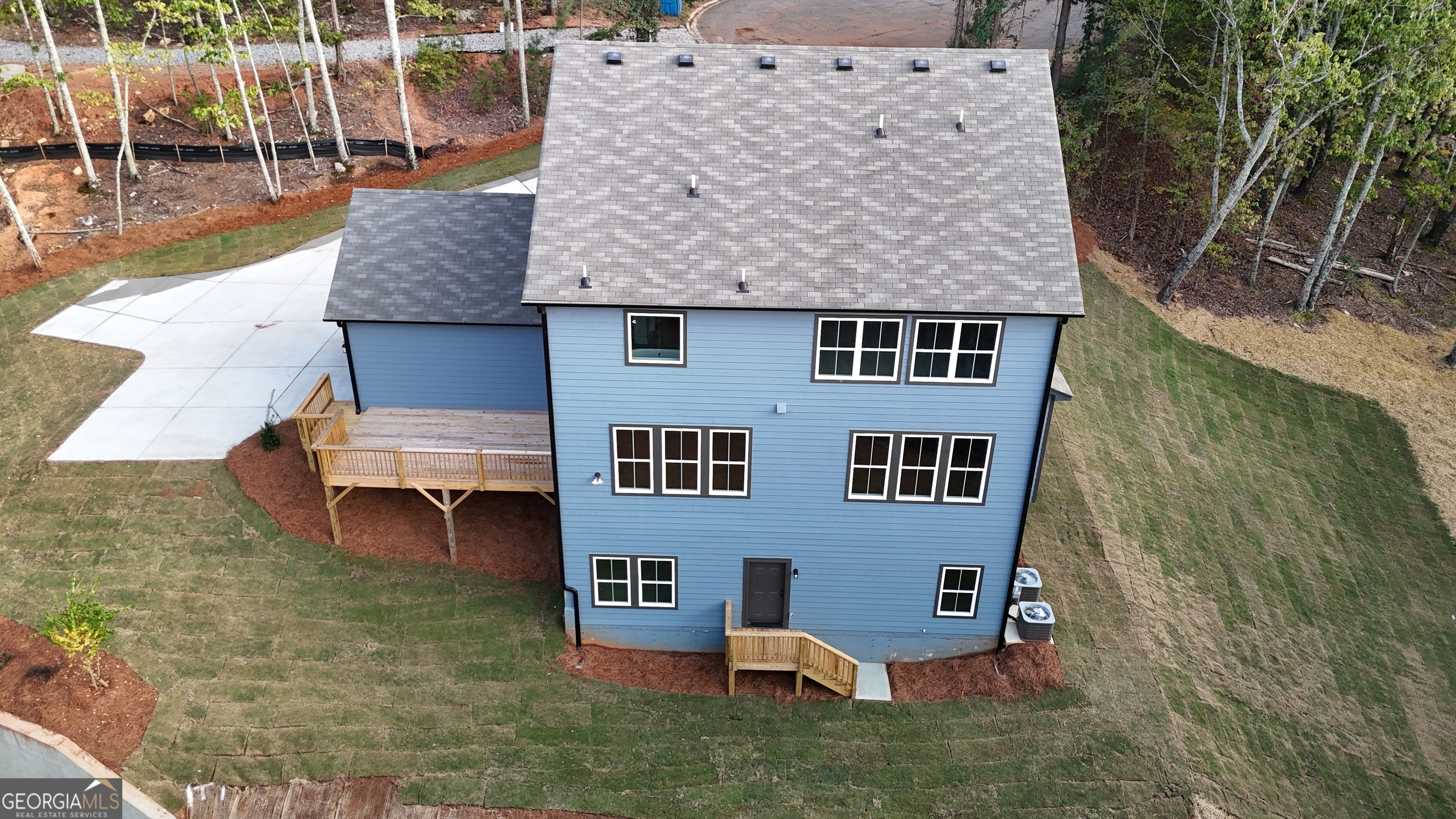 Mountain Ridge - Residential