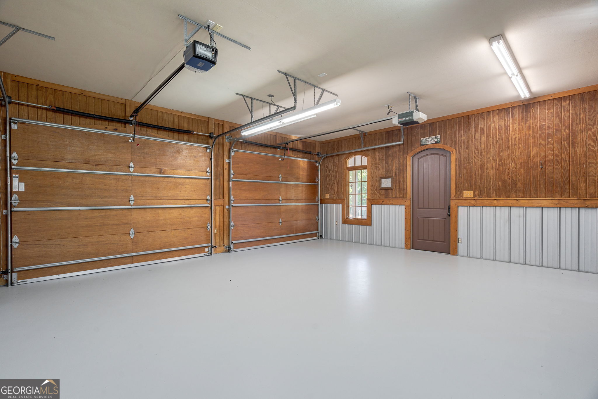 Gainesville, Georgia 30506, United States, 3 Bedrooms Bedrooms, ,3 BathroomsBathrooms,Residential,Pending,137462