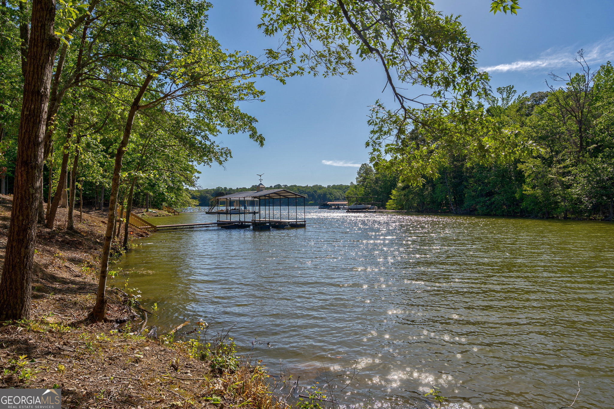 Gainesville, Georgia 30506, United States, 3 Bedrooms Bedrooms, ,3 BathroomsBathrooms,Residential,Pending,137462
