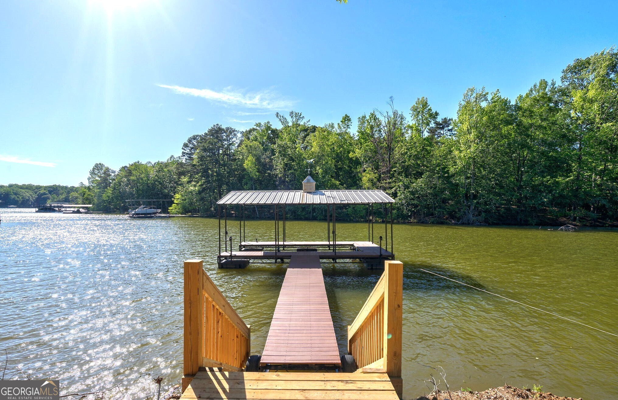 Gainesville, Georgia 30506, United States, 3 Bedrooms Bedrooms, ,3 BathroomsBathrooms,Residential,Pending,137462