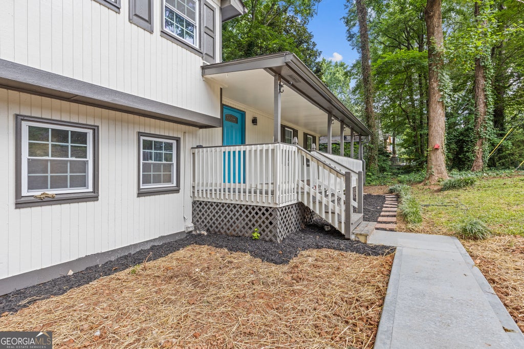 Photo of 353 Old Rosser Road, Stone Mountain, GA 30087 (MLS # 10836039)