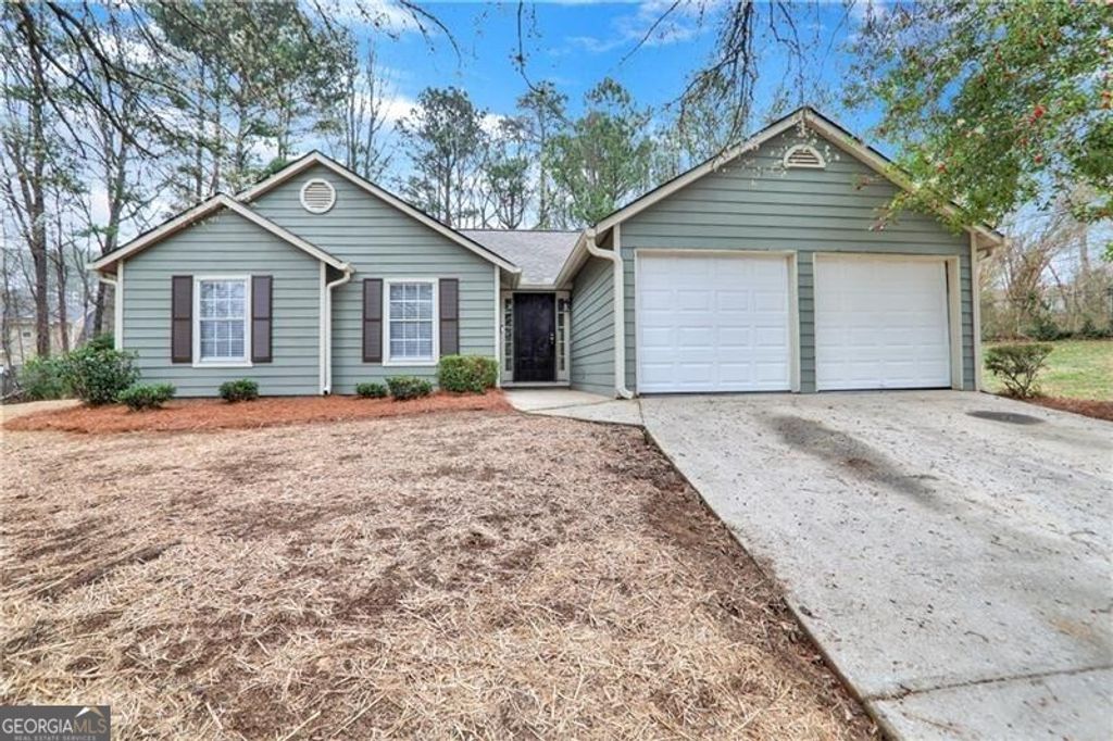 Photo of 3840 Willow Tree Circle, Douglasville, GA 30135 (MLS # 10706161)