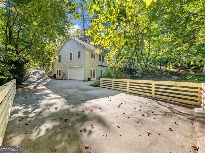 Photo of 8765 Covestone Drive, Gainesville, GA 30506 (MLS # 10857287)