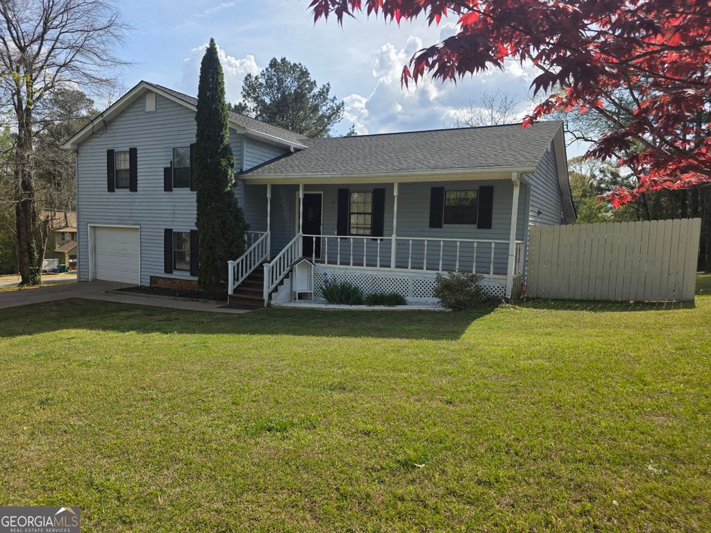 Photo of 878 Dallas Way, Lawrenceville, GA 30046 (MLS # 10726227)