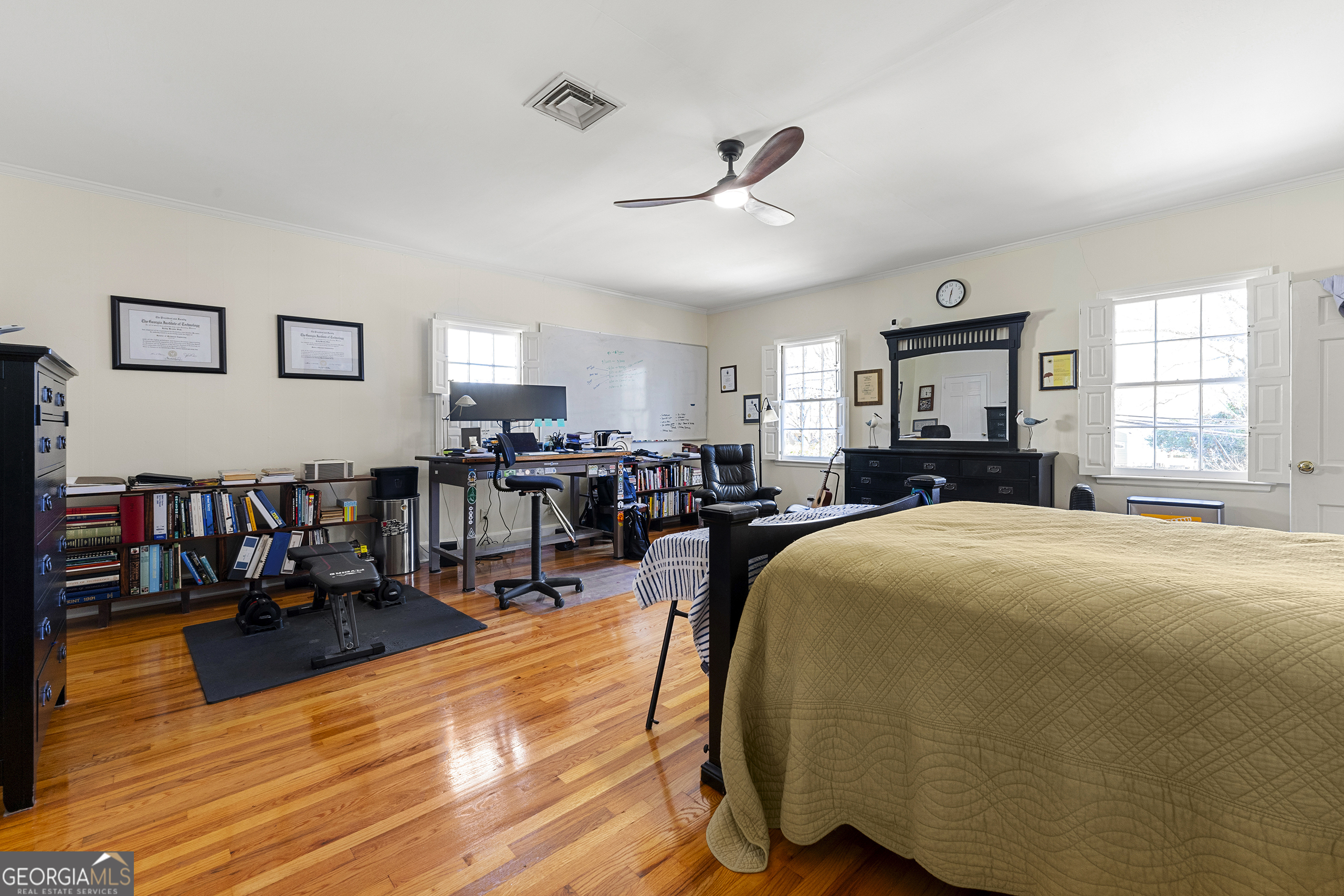 Griffin, Georgia 30224, United States, ,Commercial,Active,5042