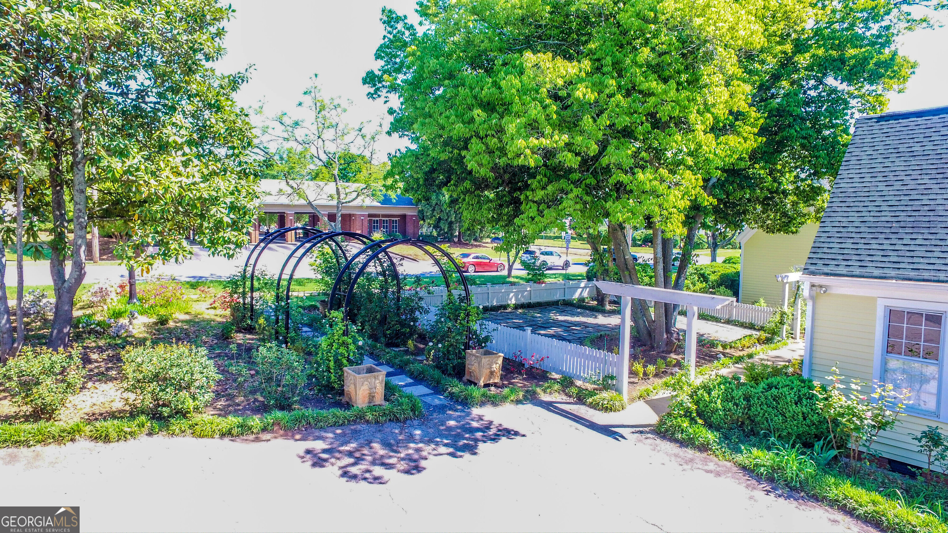 Griffin, Georgia 30224, United States, ,Commercial,Active,5042