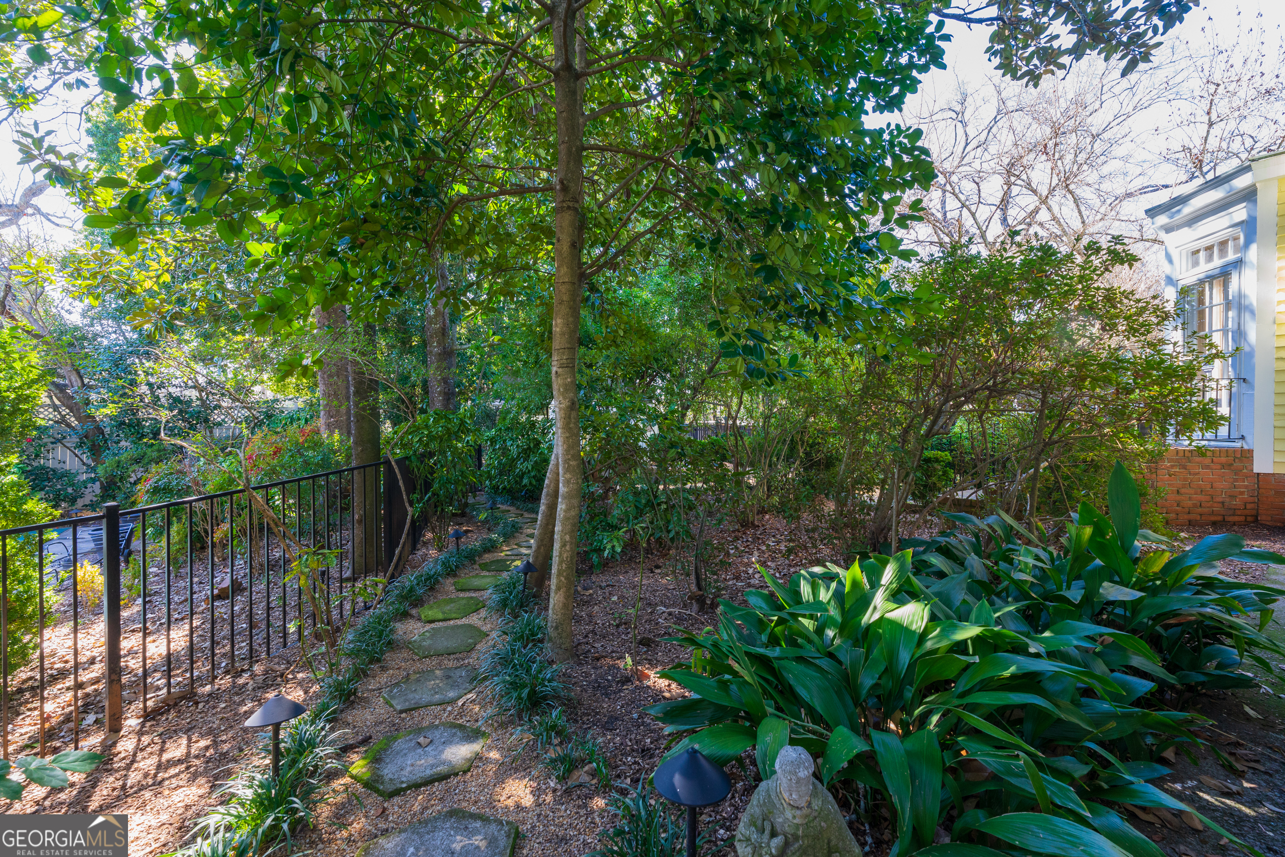 Griffin, Georgia 30224, United States, ,Commercial,Active,5042