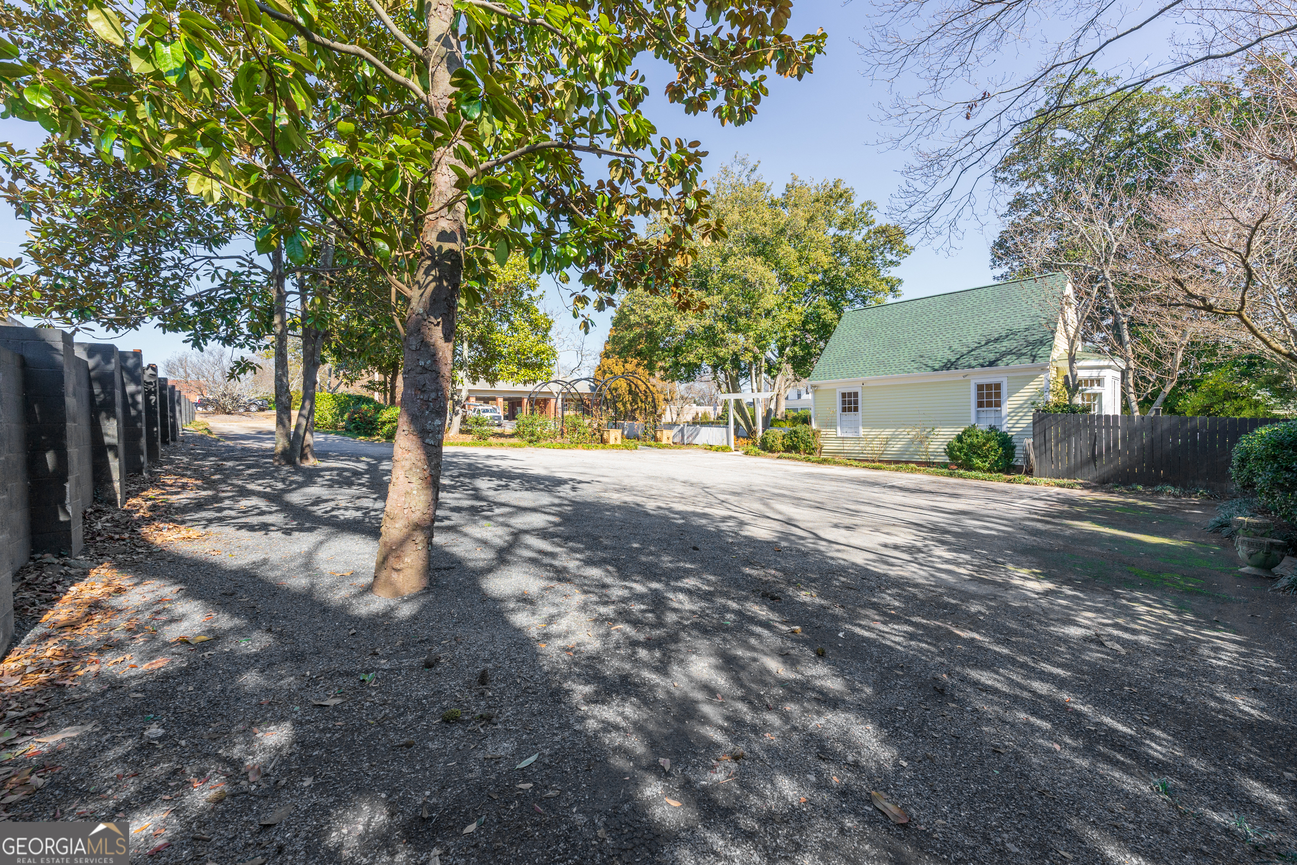 Griffin, Georgia 30224, United States, ,Commercial,Active,5042