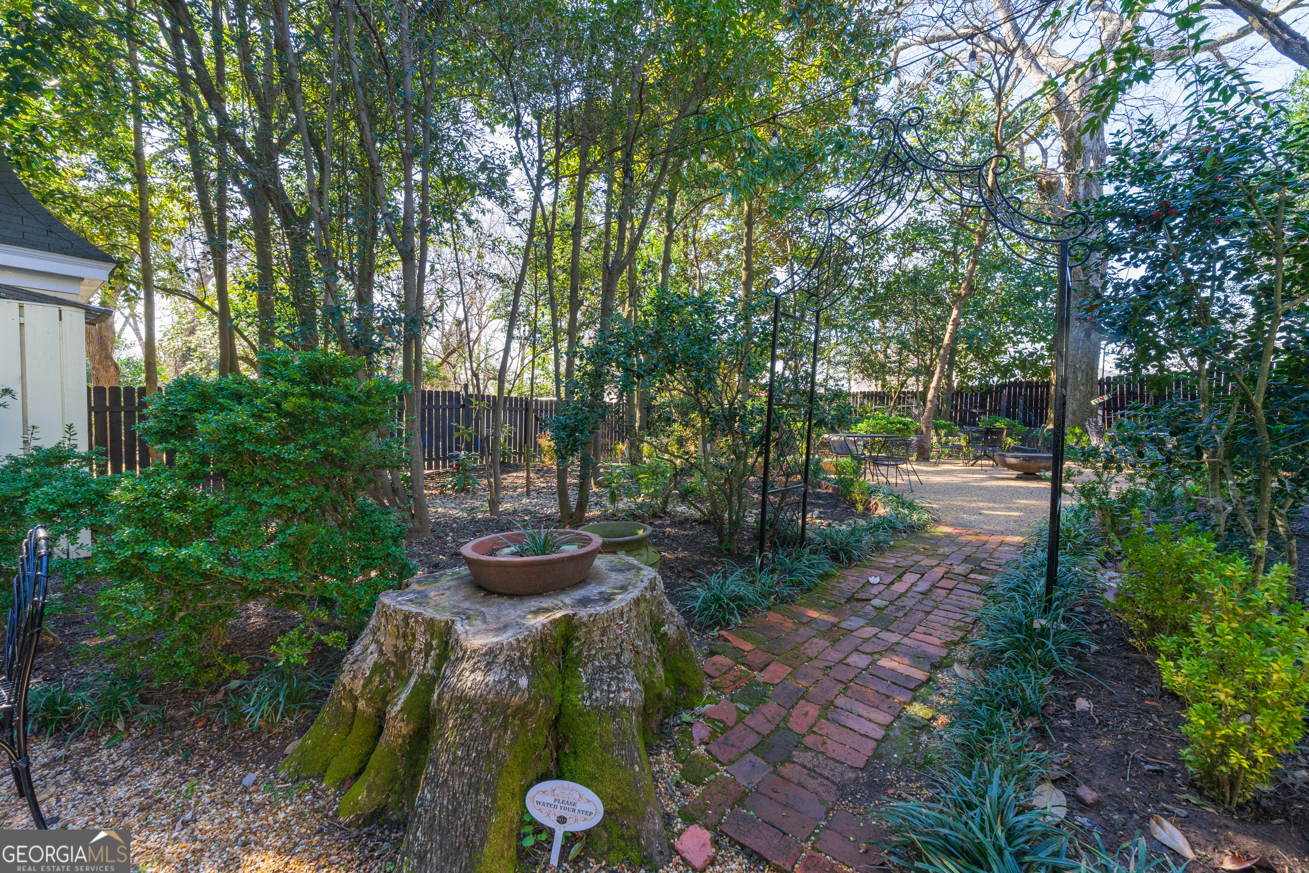 Griffin, Georgia 30224, United States, ,Commercial,Active,5042