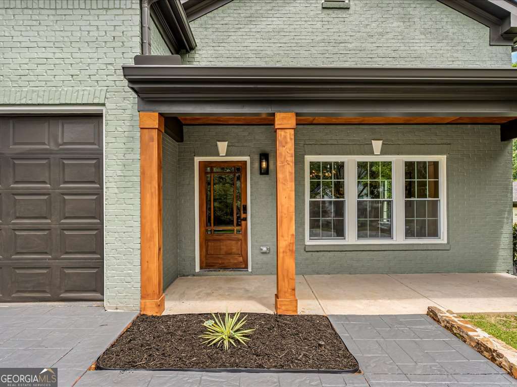 6515 Mountain Vista CT