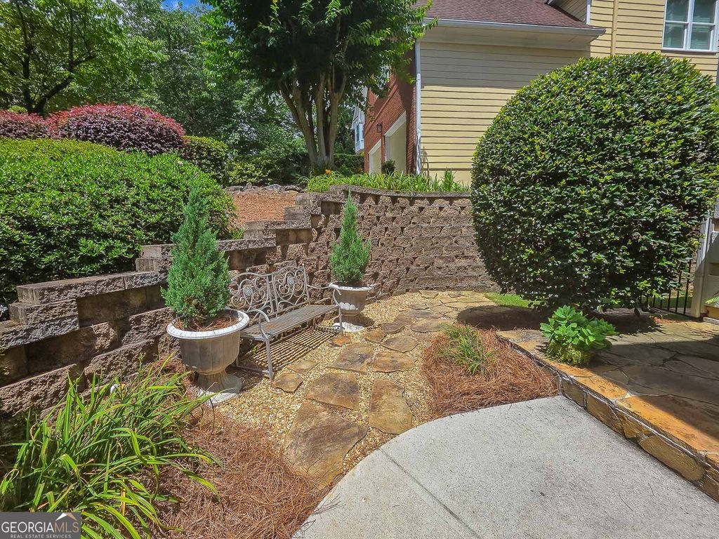 Photo of 1056 Shady Valley Place NE, Atlanta, GA 30324 (MLS # 10792249)
