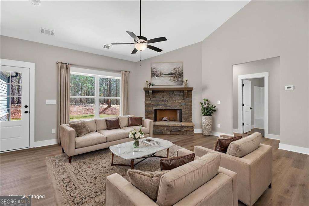 Photo of 2 Relay Road, Silver Creek, GA 30173 (MLS # 10741171)