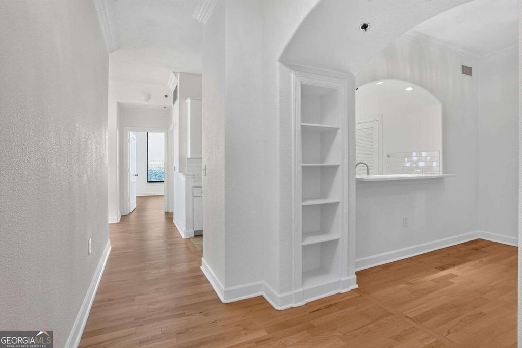 Photo of 3445 Stratford Road NE #2403, Atlanta, GA 30326 (MLS # 10825112)