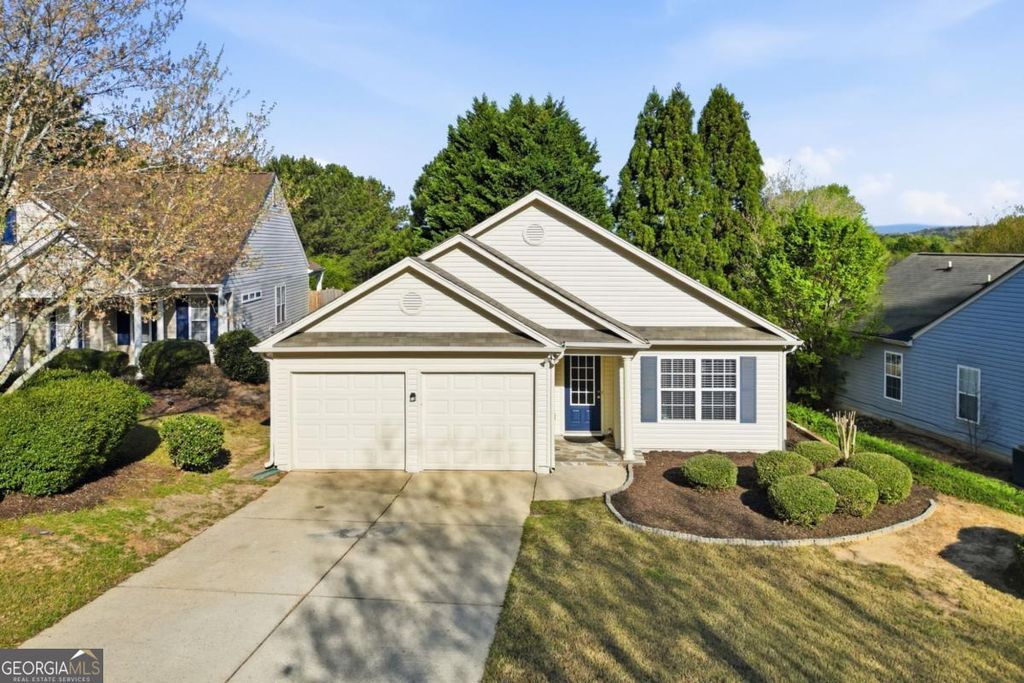 Photo of 407 Redwood Trail, Canton, GA 30114 (MLS # 10724630)