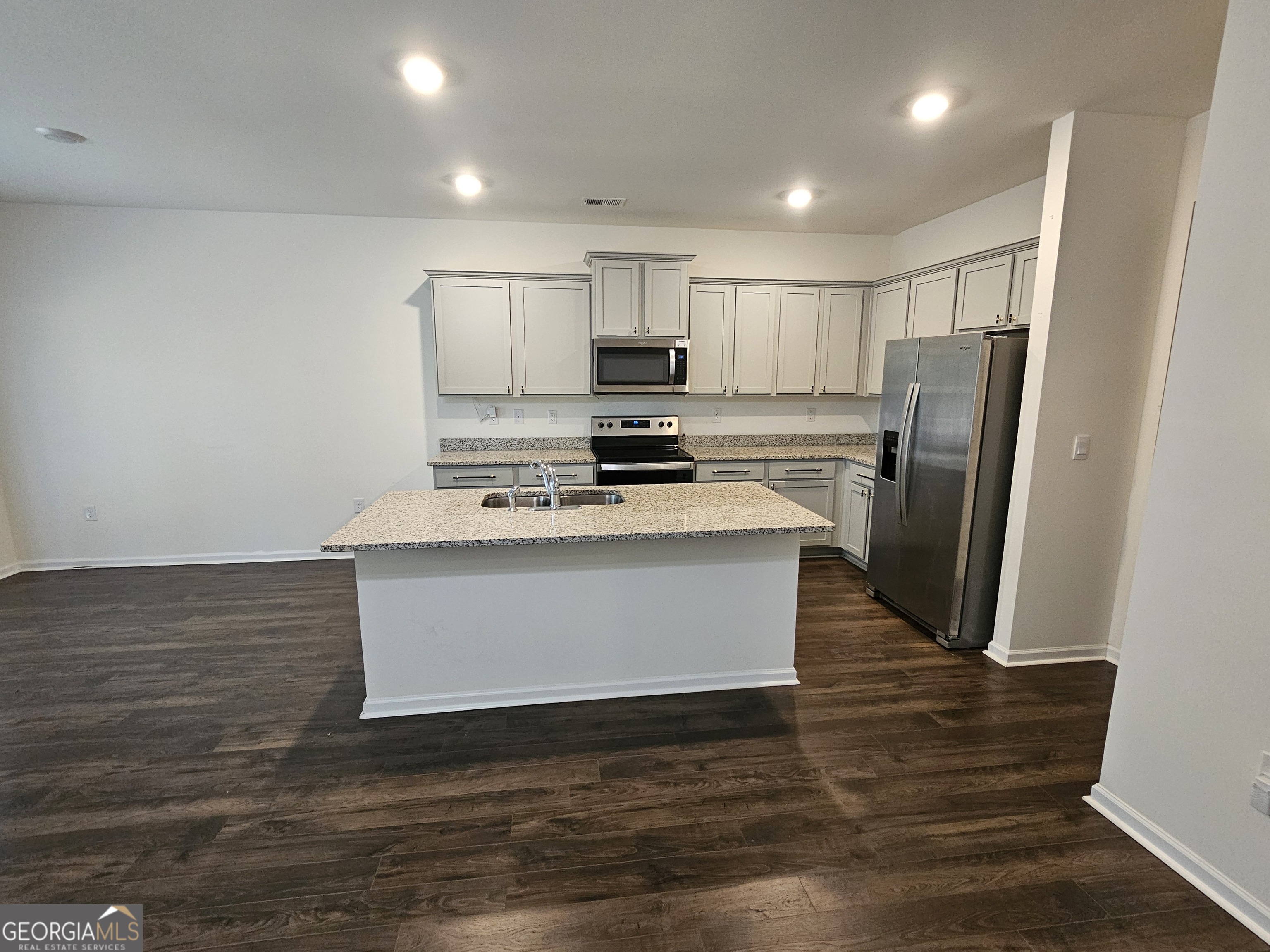 McDonough, Georgia 30253, United States, 3 Bedrooms Bedrooms, ,3 BathroomsBathrooms,Residential,Active,137074