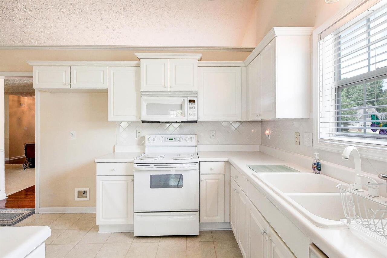 Hamilton Pointe - Residential
