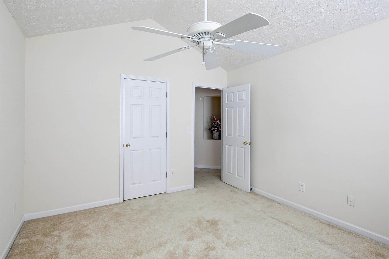 Hamilton Pointe - Residential