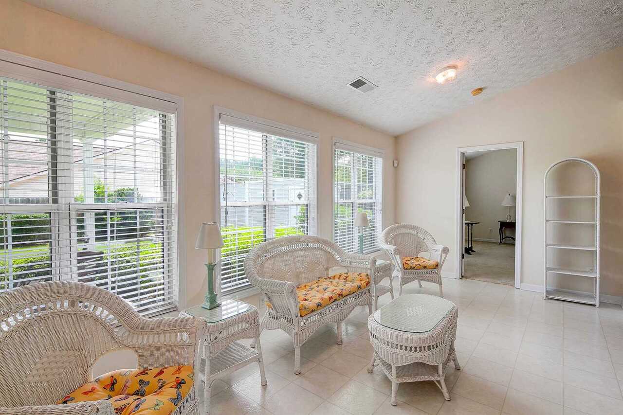 Hamilton Pointe - Residential