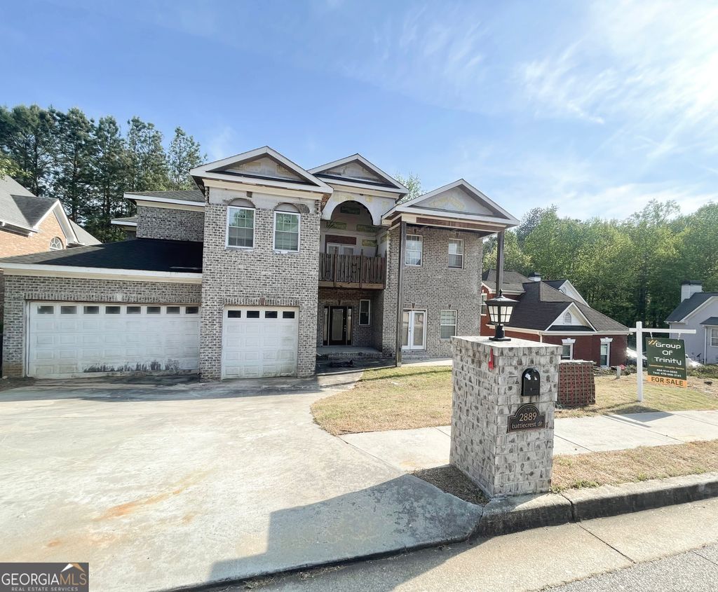 Photo of 2889 Battlecrest Drive, Decatur, GA 30034 (MLS # 10728096)