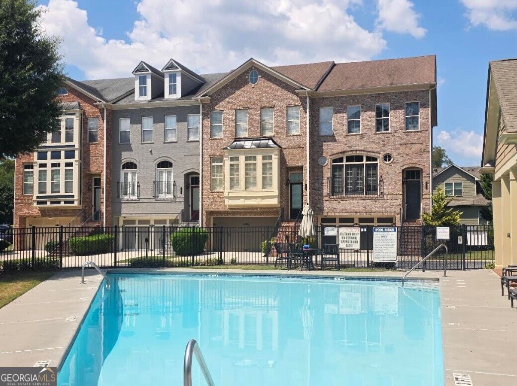 105 Ryan WAY 22