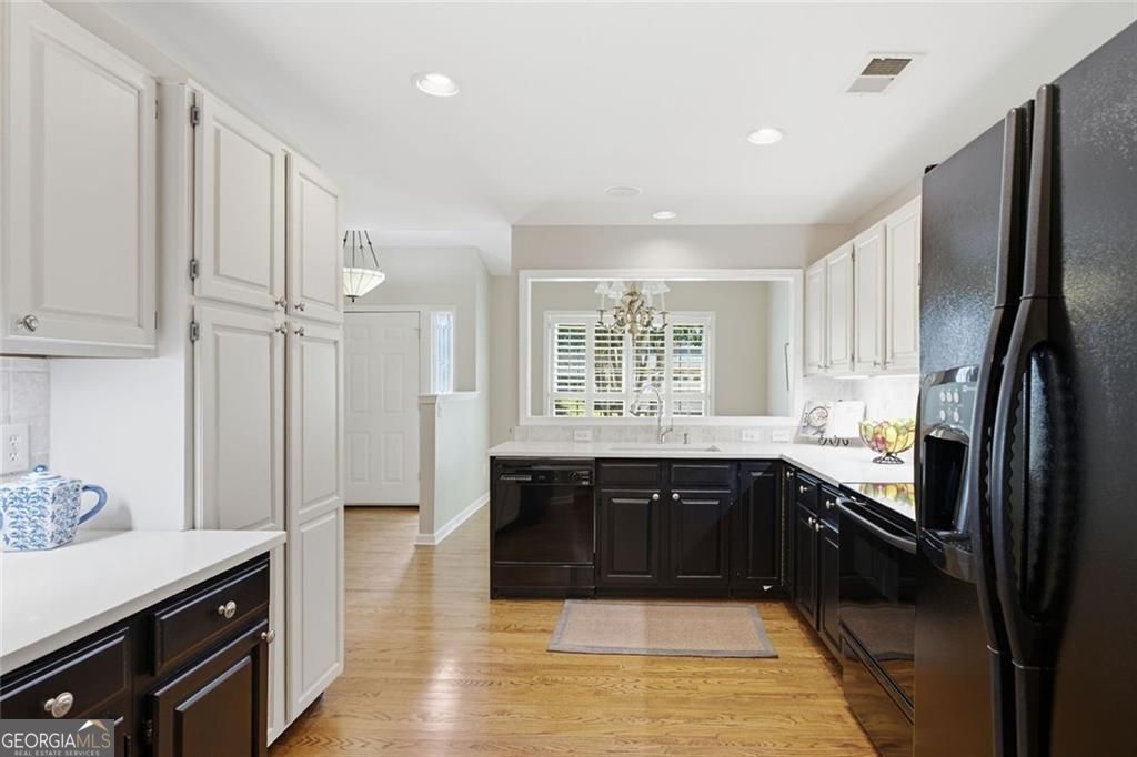 Photo of 4133 Fawn Ct, Marietta, GA 30068 (MLS # 10835149)