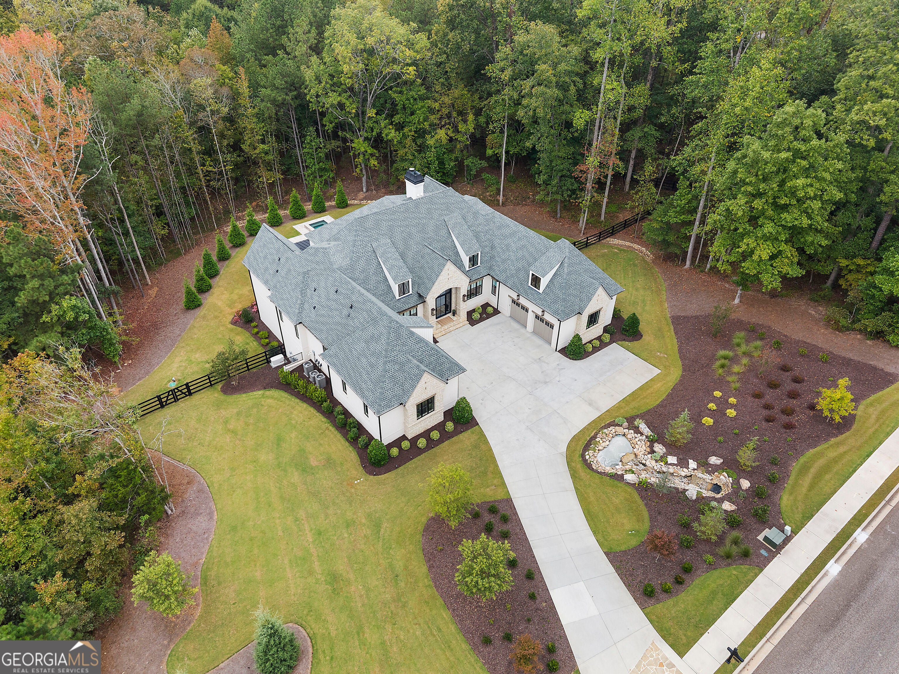 10235 Cedar Ridge DR