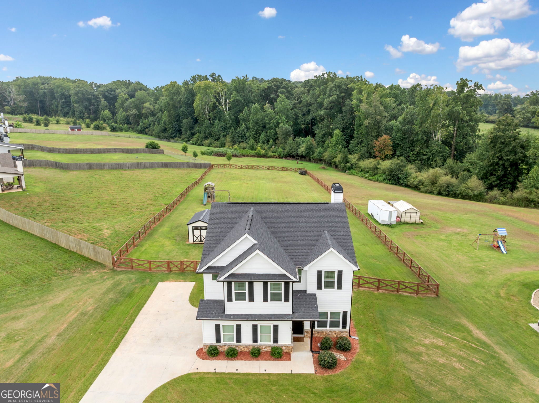 814 Wilbanks RD