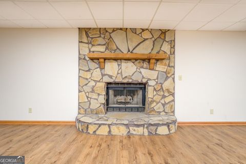 listing image 60