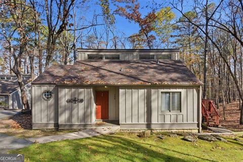 Photo of 106 Lake Cottages Court, Waleska, GA 30183 (MLS # 10646160)