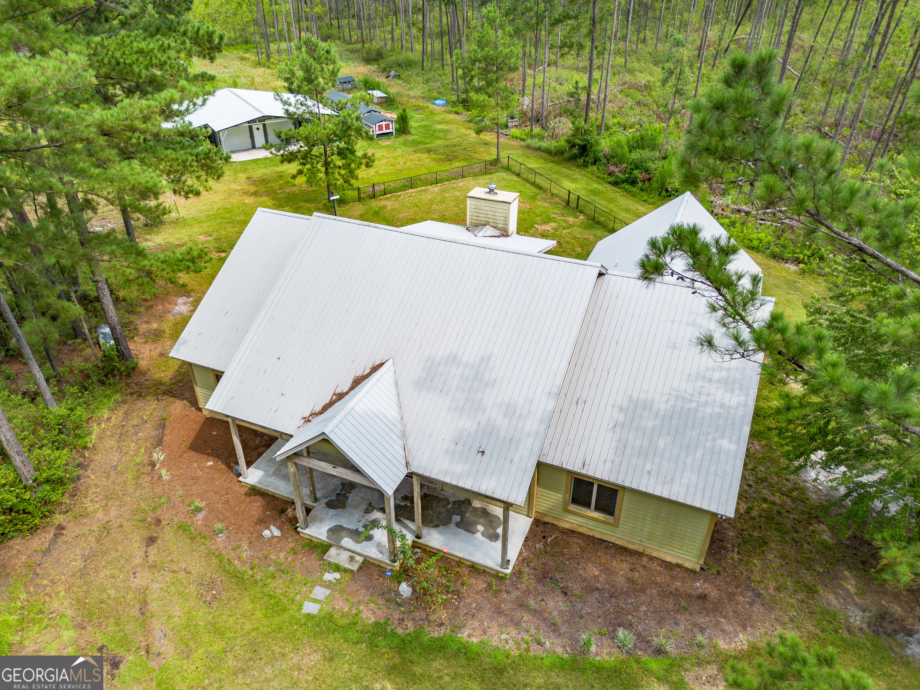 6689 Thorn Bird RD