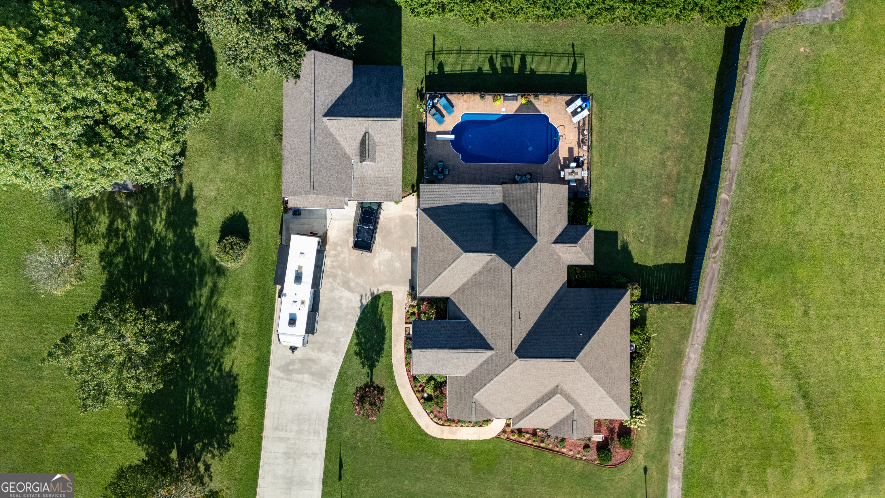 1429 Fairway DR