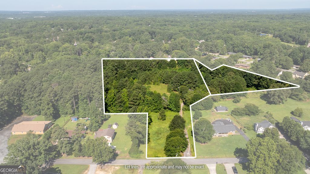 Photo of 6266 Britt Road SW, Mableton, GA 30126 (MLS # 10715259)