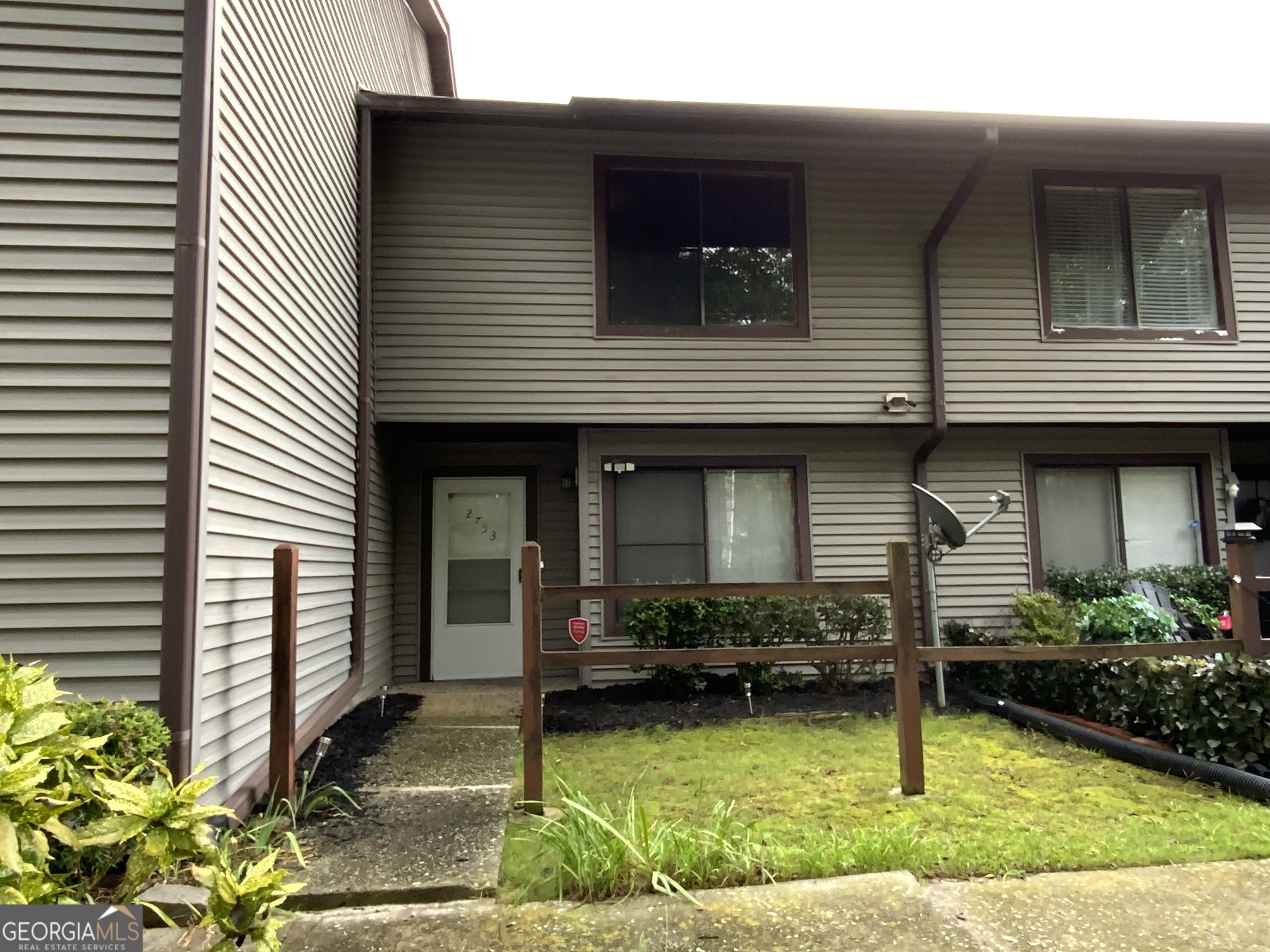 Look no further!! This is ready for occupancy 3 Br 1.5 Bath. Convenient to shopping and schools. ADMIN FEE 289.00 All Sandy U. Johnson and Associates residents are enrolled in the Resident Benefits Package (RBP) for $49.45/month which includes liability insurance, credit building to help boost the resident's credit score with timely rent payments, our best-in-class resident rewards program, on-demand pest control, and much more! More details upon application.