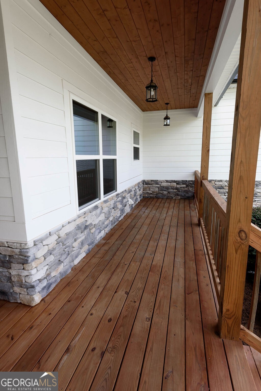 124 Pine View DR