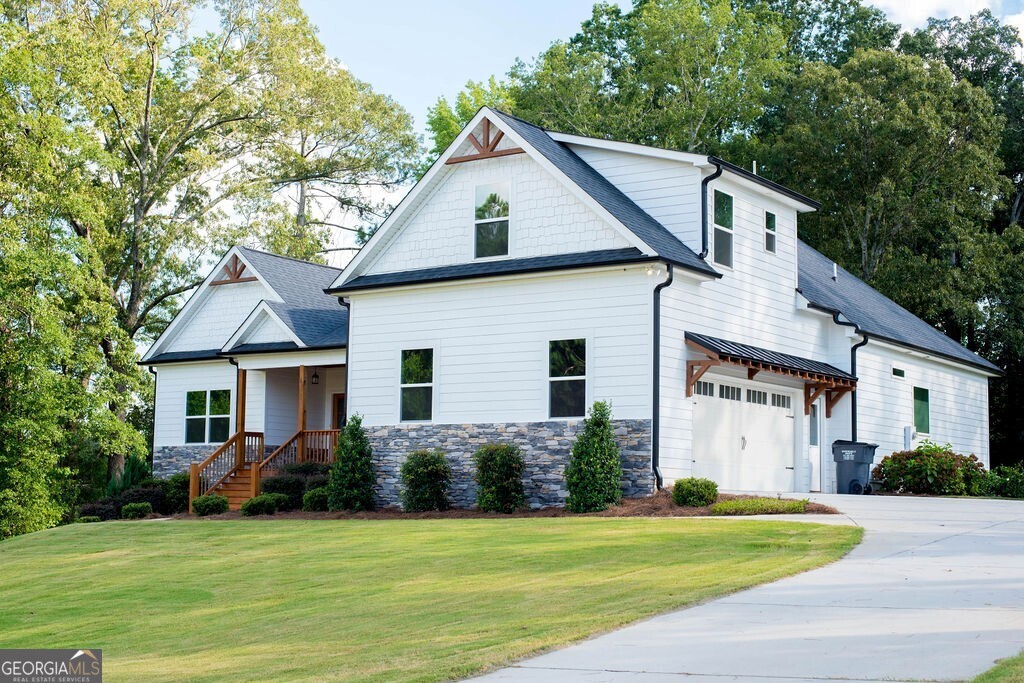 124 Pine View DR