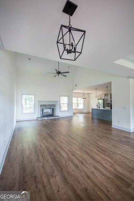 124 Pine View DR