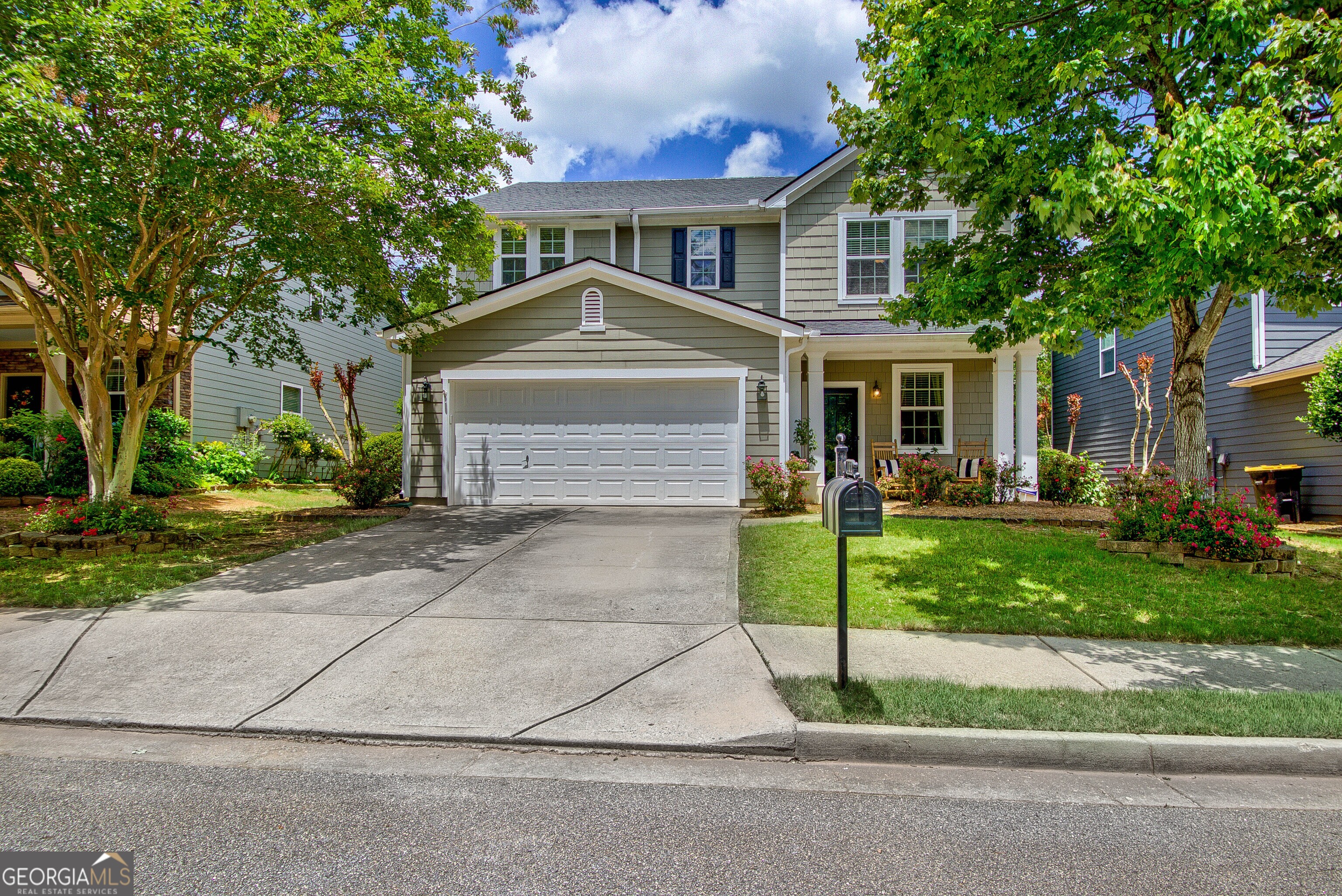 102 Maple Hill DR