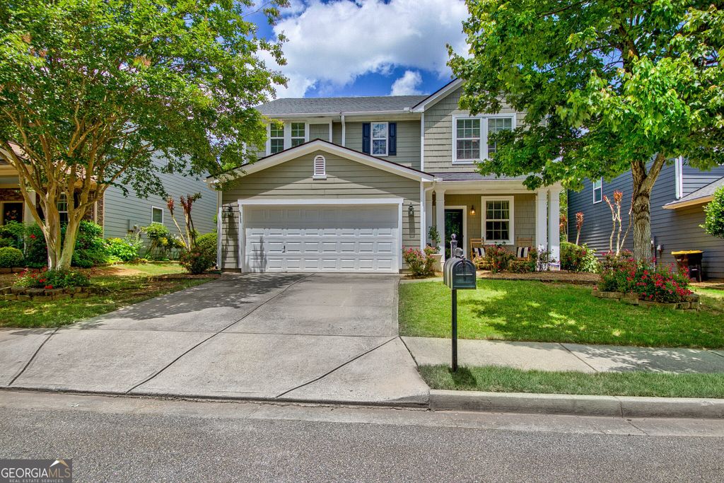 Photo of 102 Maple Hill Drive, Newnan, GA 30265 (MLS # 10767890)
