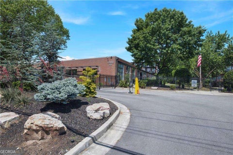 Photo of 5200 Peachtree Road #2114, Atlanta, GA 30341 (MLS # 10851402)