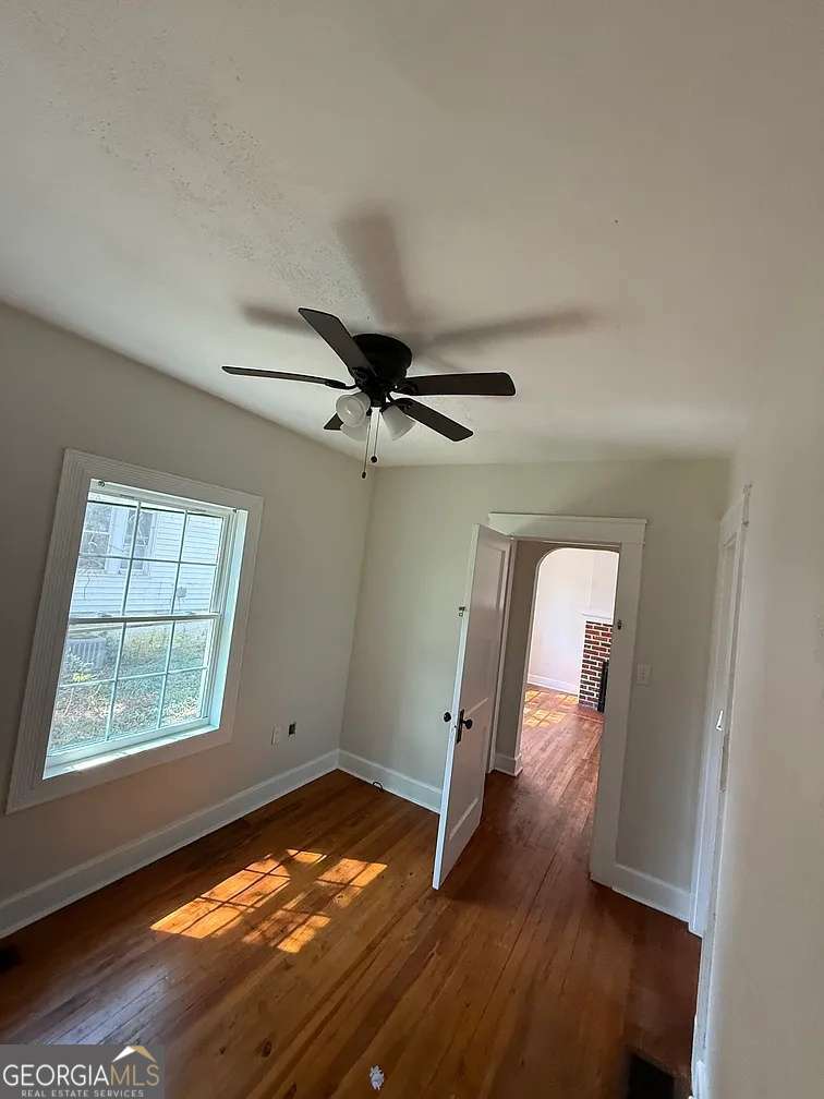235 Ridgewood AVE