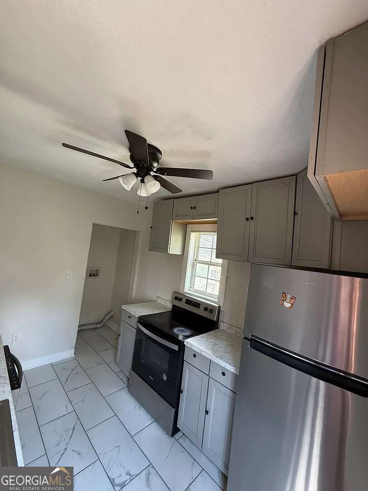 235 Ridgewood AVE