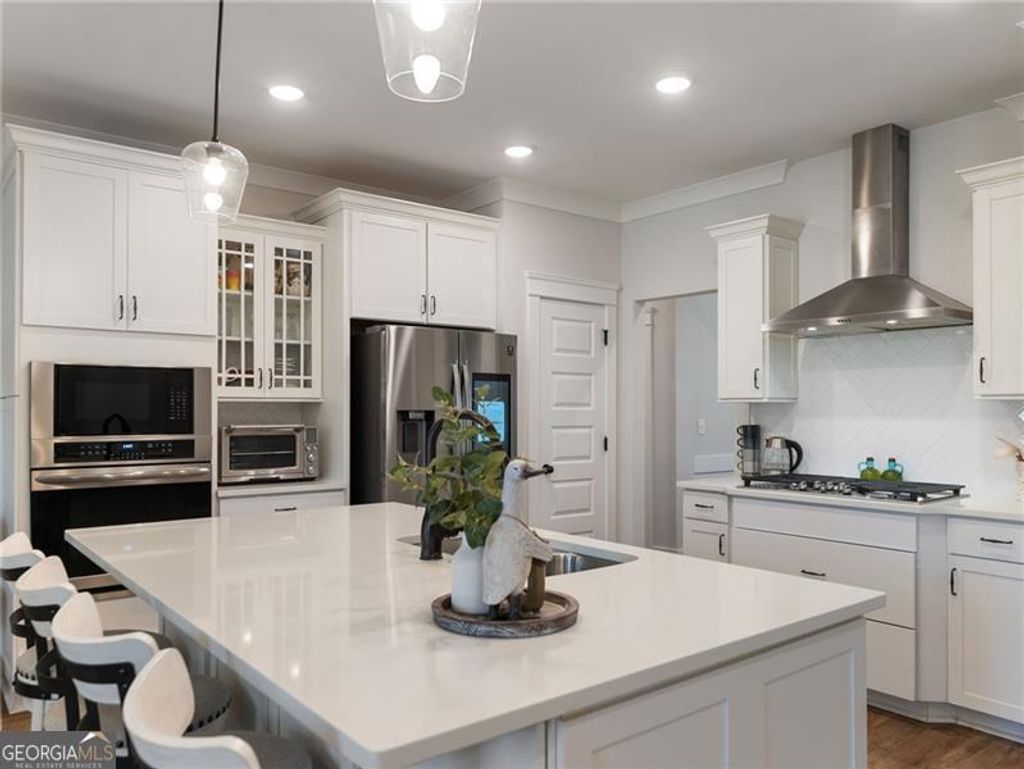 Photo of 6940 Manchester Drive, Flowery Branch, GA 30542 (MLS # 10738536)