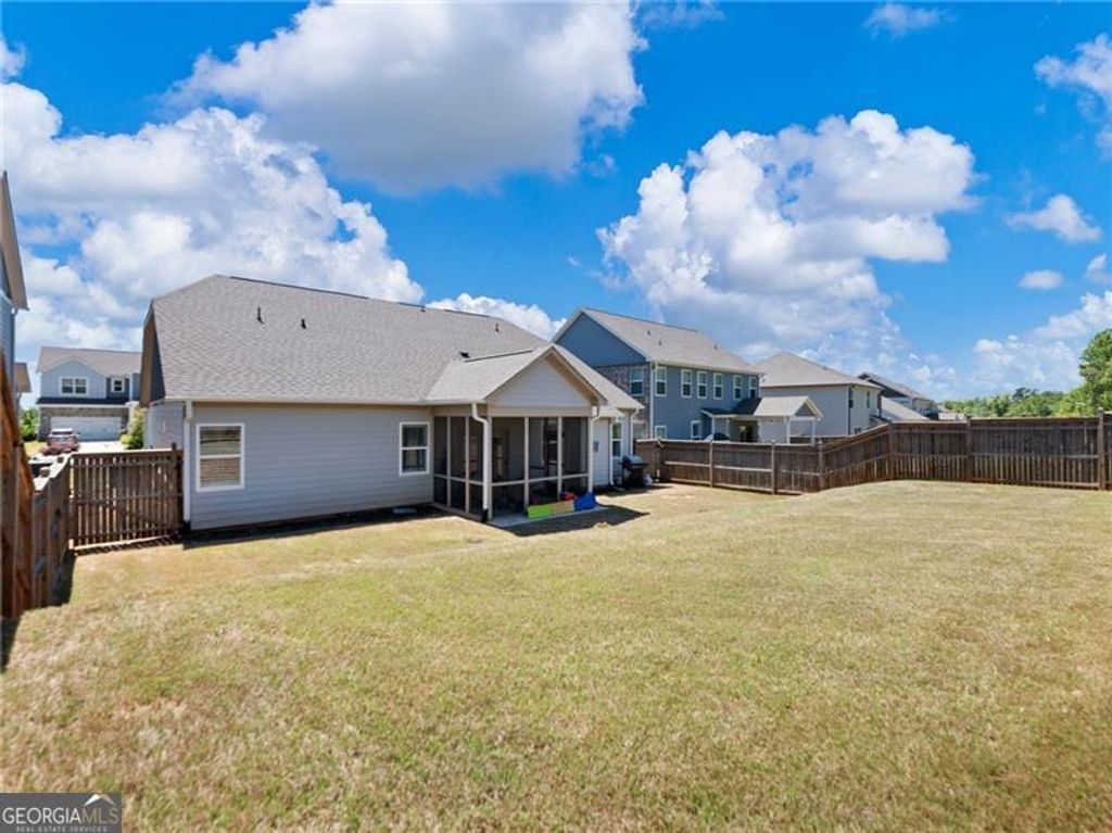 Photo of 6940 Manchester Drive, Flowery Branch, GA 30542 (MLS # 10738536)