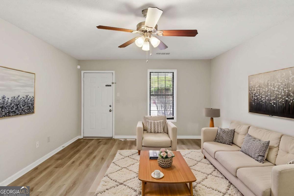 318 Freeport Unit 318 & 320