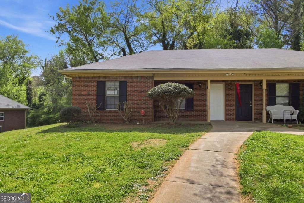 Photo of 318 Freeport Unit 318 &amp; 320, Lawrenceville, GA 30046 (MLS # 10728648)