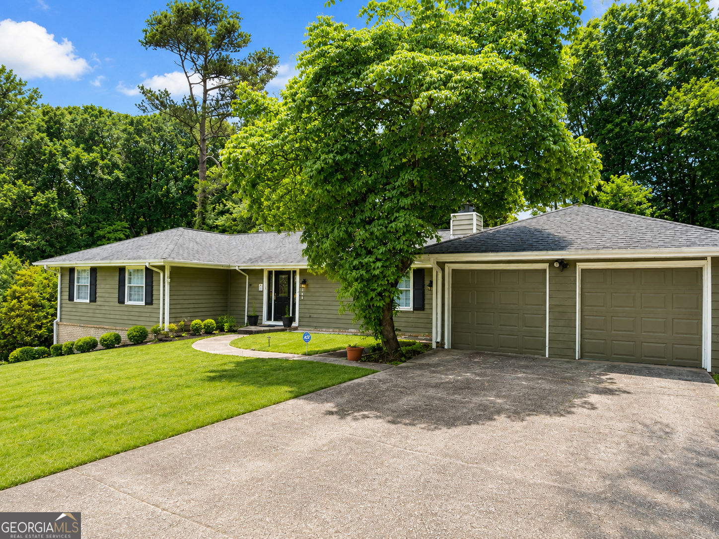 840 Sugar Creek DR SE